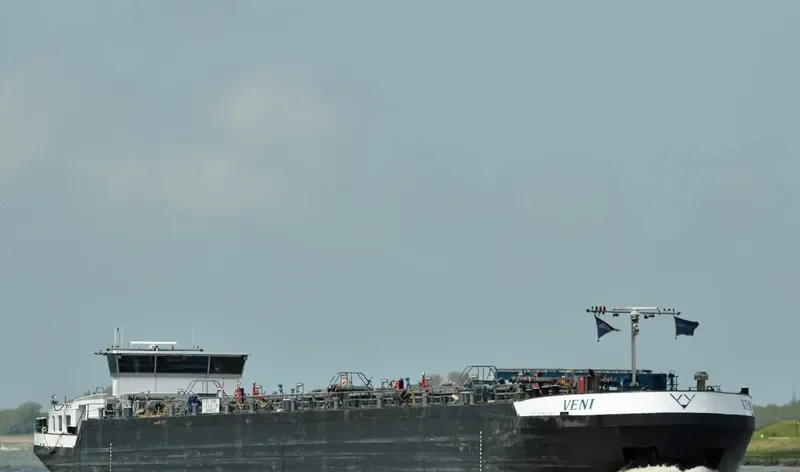LEVI Tanker IMO 9455337 photo 10