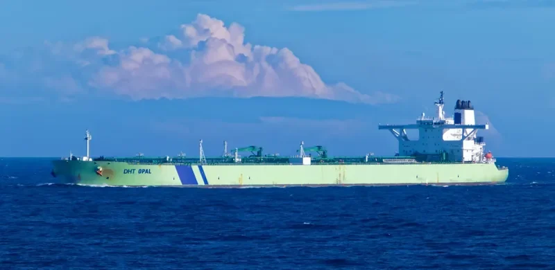 DHT OPAL Tanker IMO 9455662 photo 8