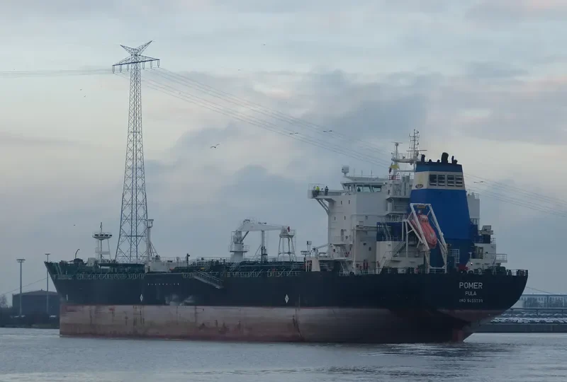 POMER Tanker IMO 9455739 photo 4