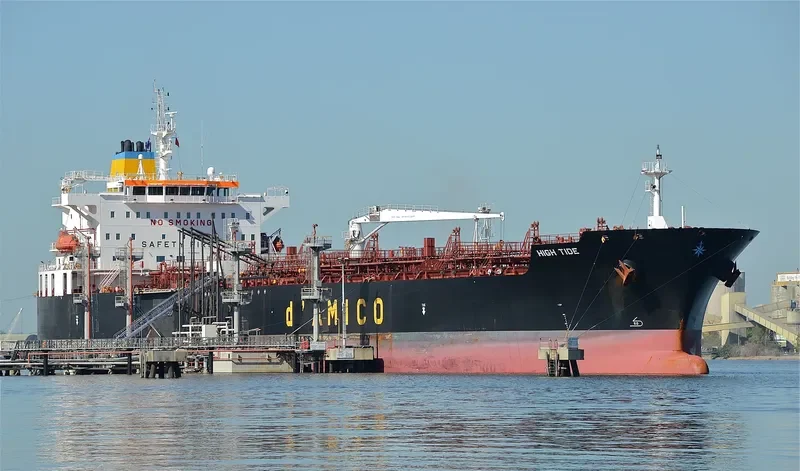HIGH TIDE Tanker IMO 9455820 photo 6