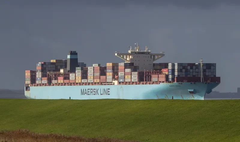 MAERSK EMDEN Container Ship IMO 9456769 photo 3
