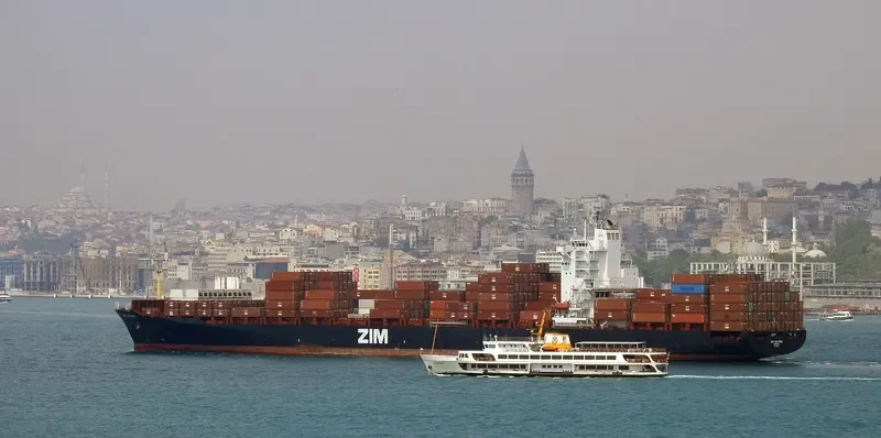 MERKUR ARCHIPELAGO Container Ship IMO 9456977