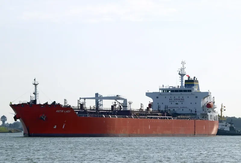 ASTIR LADY Tanker IMO 9457385 photo 2