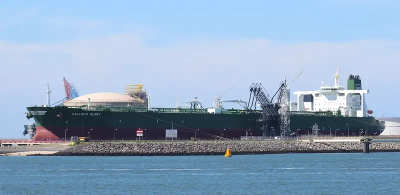 CHLOE V Tanker IMO 9457452 photo 8