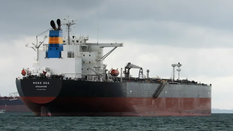ROSS SEA Tanker IMO 9457593 photo 2