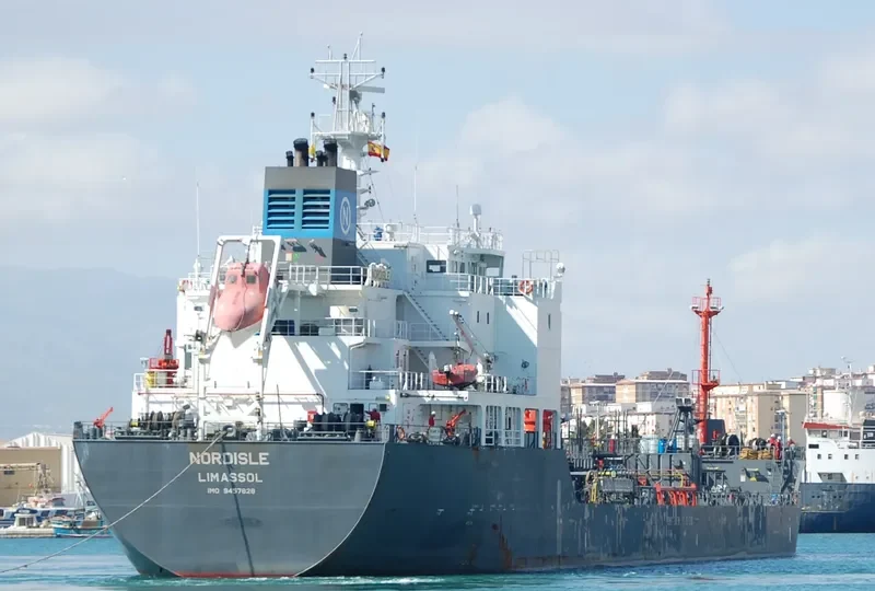 NORDISLE Tanker IMO 9457828 photo 7
