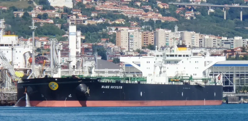 MARE SICULUM Tanker IMO 9457892 photo 9