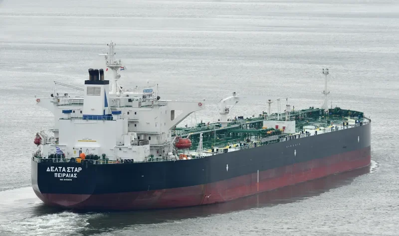 DELTA STAR Tanker IMO 9458016 photo 2