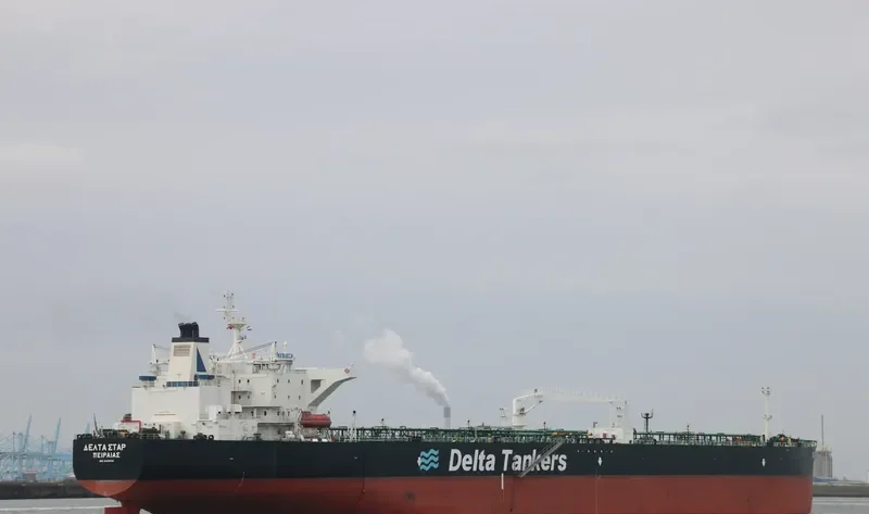 DELTA STAR Tanker IMO 9458016 photo 3