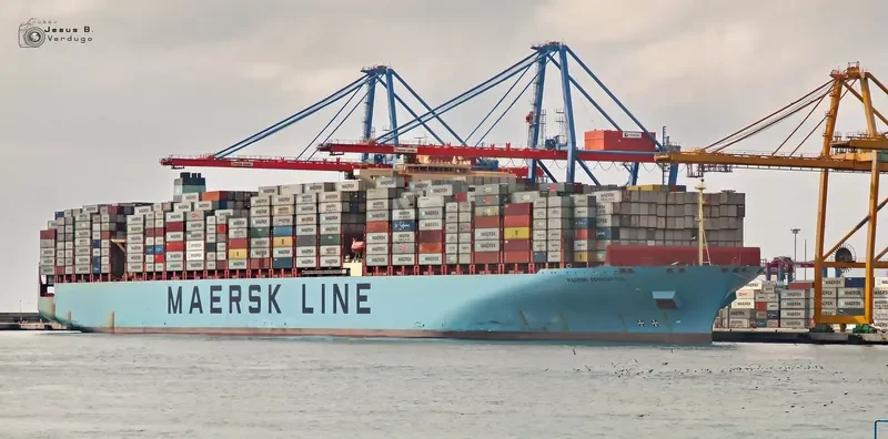 MAERSK EDMONTON Container Ship IMO 9458030 photo 7