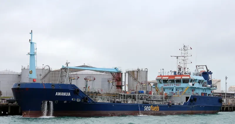 AWANUIA Tanker IMO 9458042 photo 10