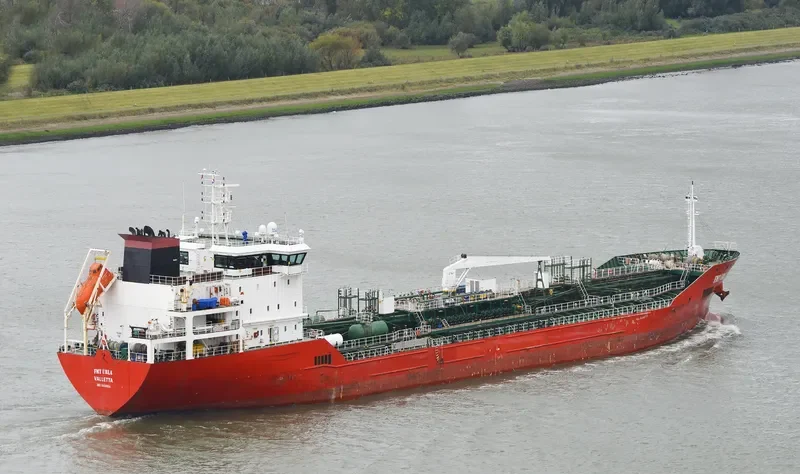FMT URLA Tanker IMO 9458054 photo 3