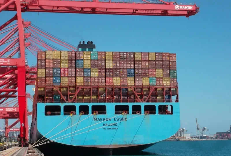 MAERSK ESSEX Container Ship IMO 9458092 photo 2