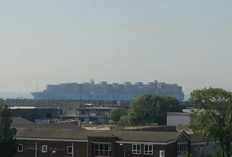MAERSK ESSEX Container Ship IMO 9458092 photo 3
