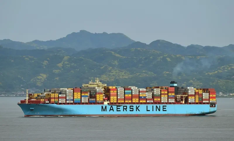 MAERSK ESSEX Container Ship IMO 9458092 photo 9