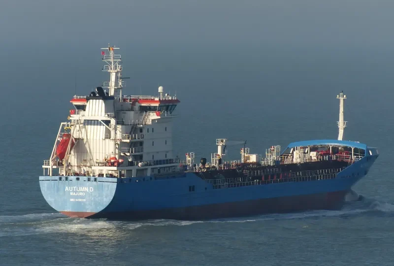 T.NEVBAHAR Tanker IMO 9458119 photo 10