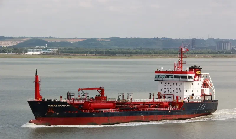 VARKAN MARMARA Tanker IMO 9458145 photo 4
