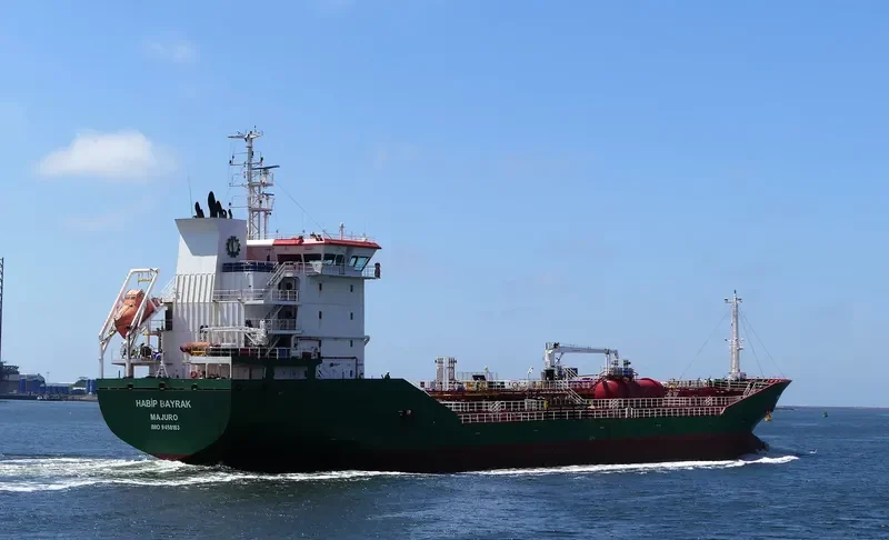 HABIP BAYRAK Tanker IMO 9458183 photo 9