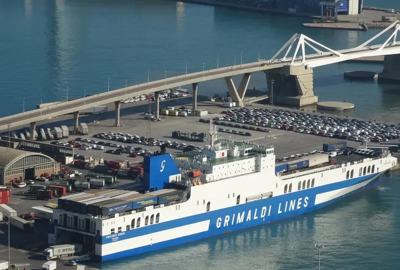 EUROCARGO GENOVA Ro-Ro IMO 9458951 photo 10