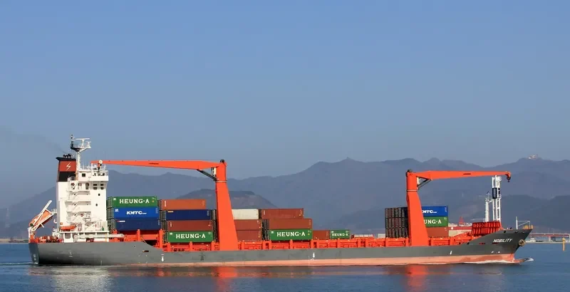 NOBILITY Container Ship IMO 9459101 photo 10