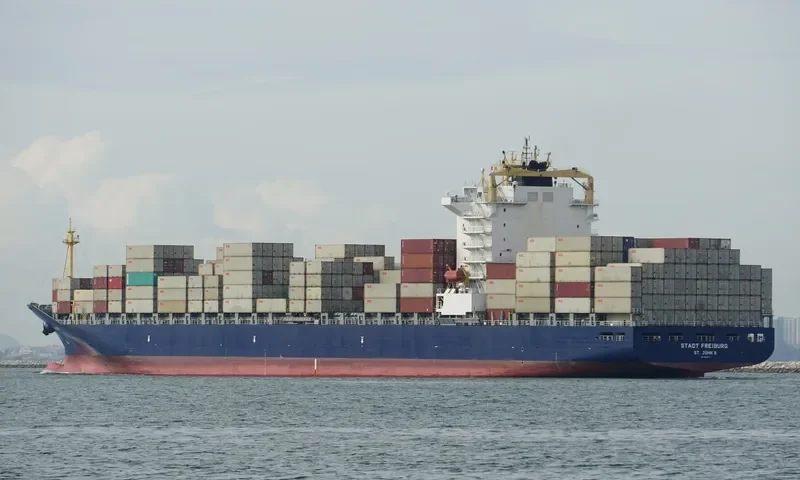 REN JIAN 15 Container Ship IMO 9459278 photo 3