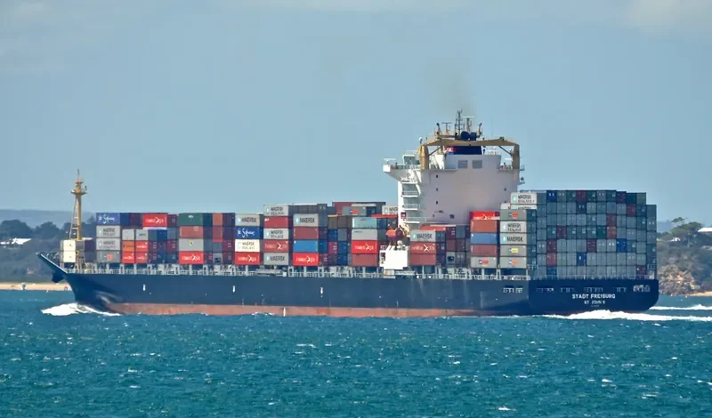 REN JIAN 15 Container Ship IMO 9459278 photo 6