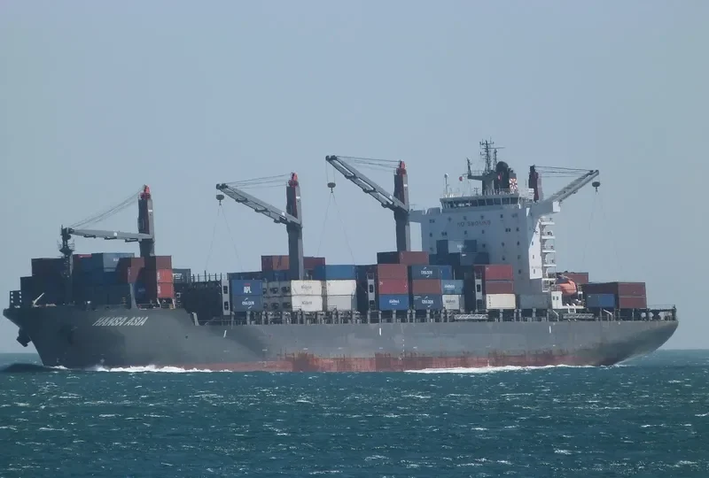 HANSA ASIA Container Ship IMO 9459400 photo 4