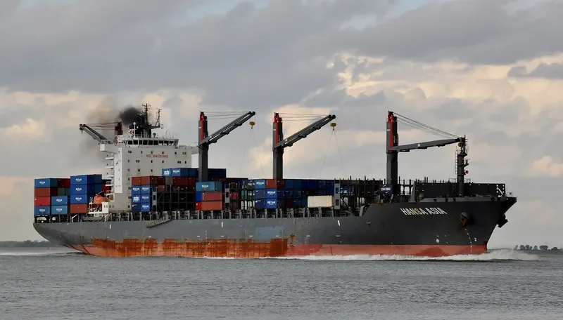 HANSA ASIA Container Ship IMO 9459400 photo 10