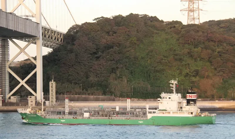 NANIWA MARU NO.65 Tanker IMO 9460100 photo 6