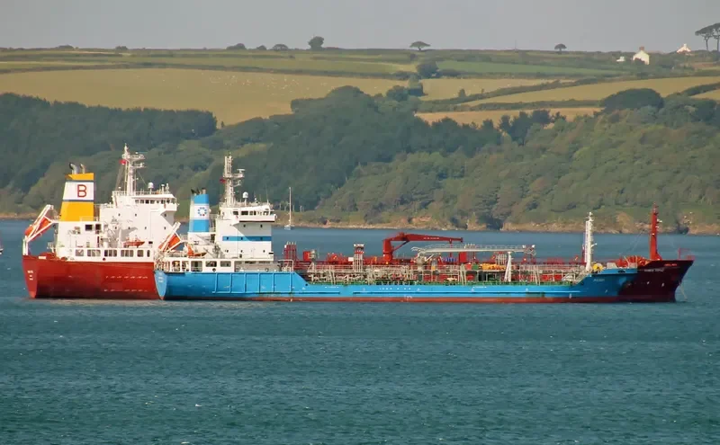 SONGA TOPAZ Tanker IMO 9460461 photo 5