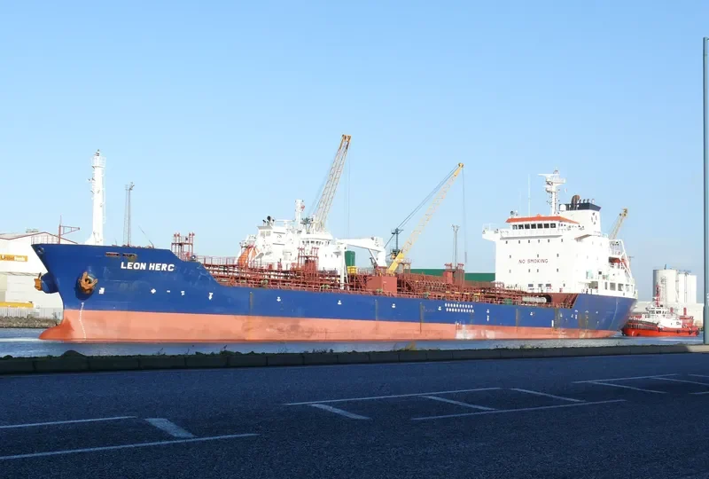 LEON HERC Tanker IMO 9460502 photo 8