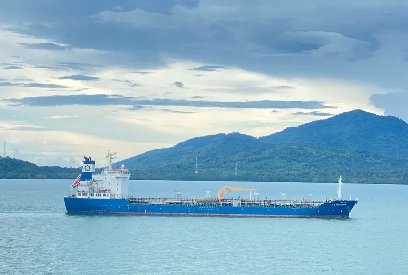 AS SOVEREIGN Tanker IMO 9460540 photo 2
