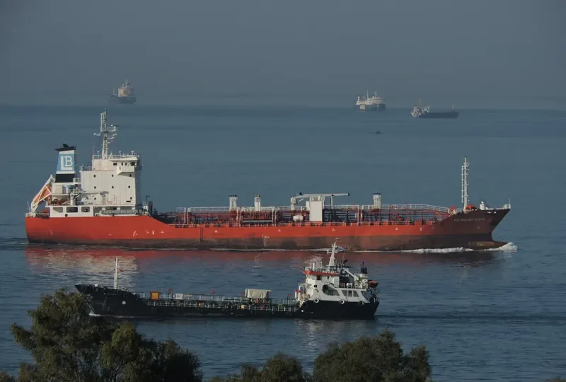PETROLINA OCEAN Tanker IMO 9460617 photo 3