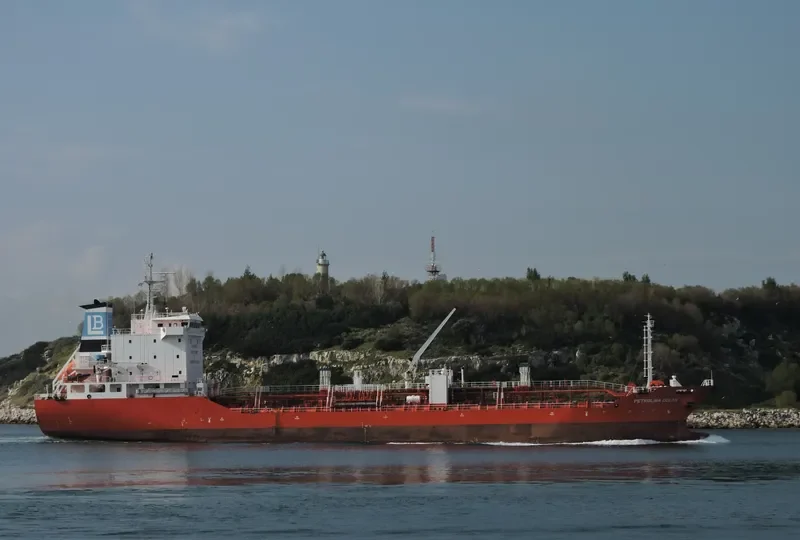 PETROLINA OCEAN Tanker IMO 9460617 photo 10