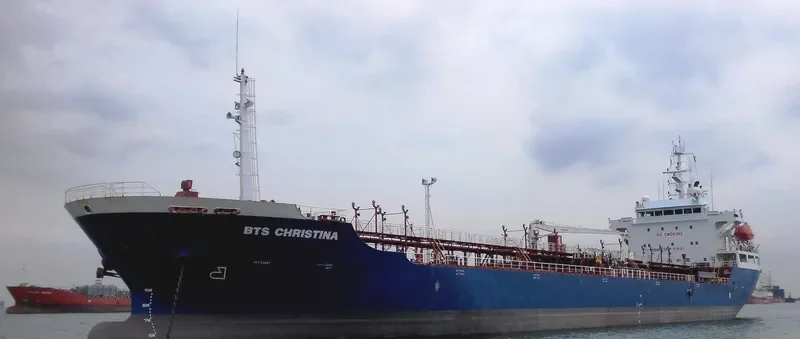 BTS ELIZABETH Tanker IMO 9460629 photo 3
