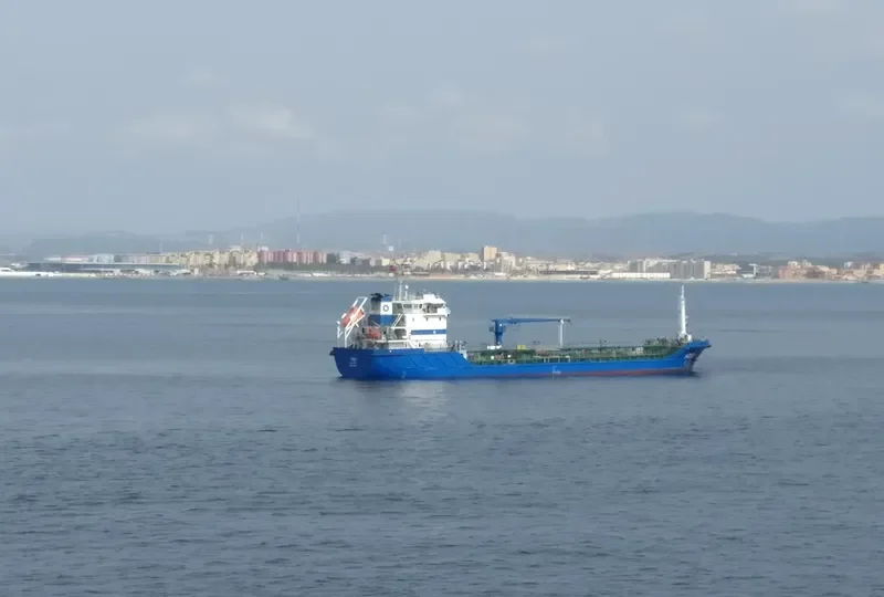 IOS I Tanker IMO 9460837 photo 5