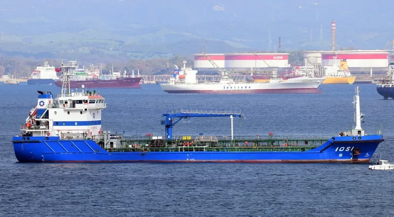 IOS I Tanker IMO 9460837 photo 8