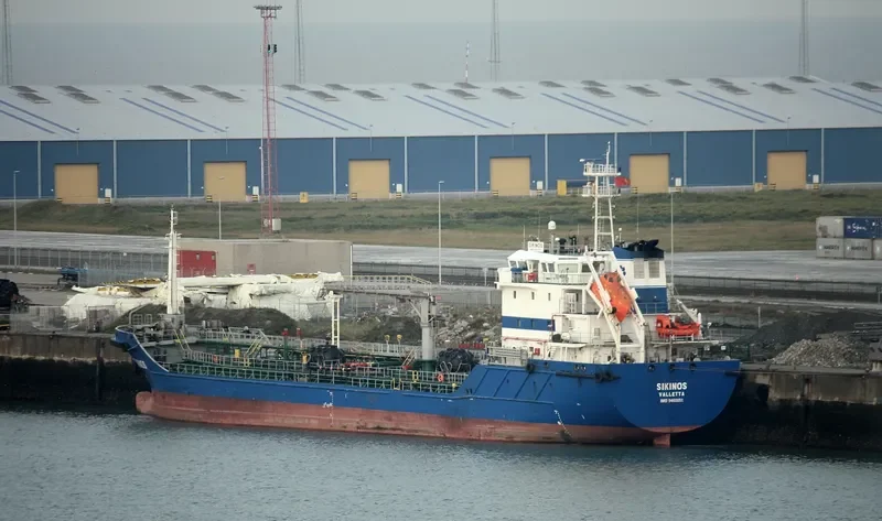 SIKINOS Tanker IMO 9460851 photo 2