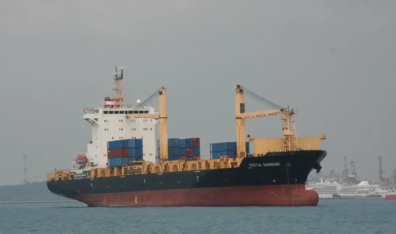 KOTA NANHAI Container Ship IMO 9461635 photo 5