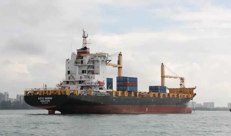 KOTA NANHAI Container Ship IMO 9461635 photo 6