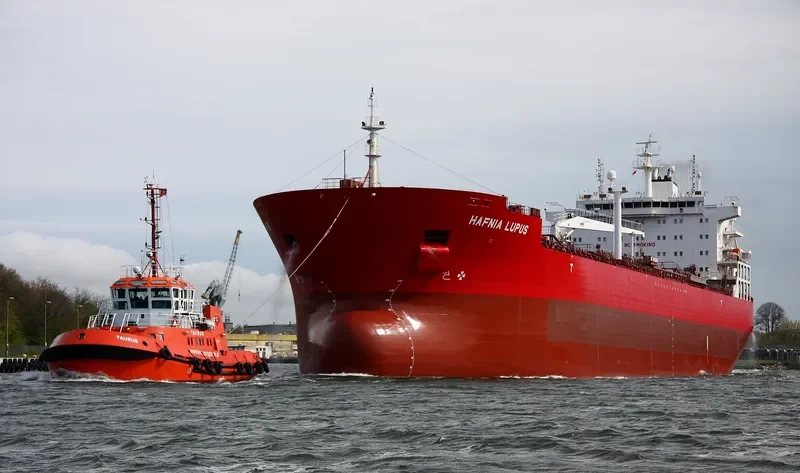 HAFNIA LUPUS Tanker IMO 9461685 photo 2