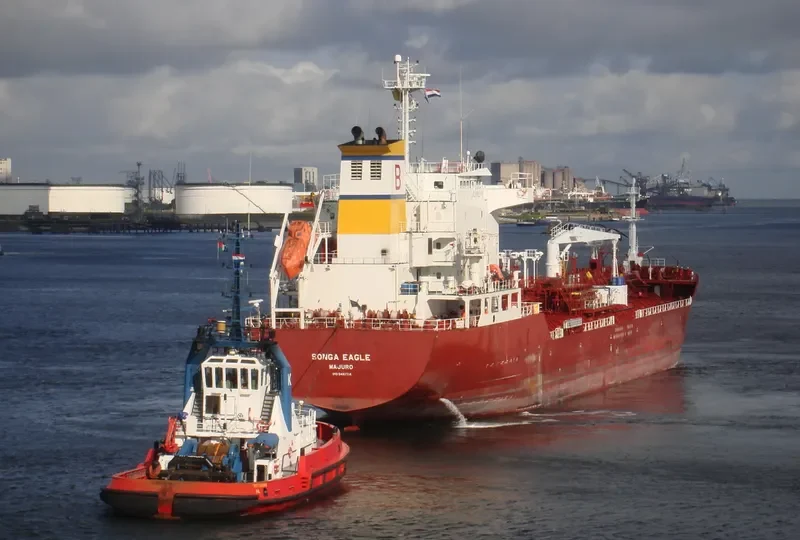 ANIKA Tanker IMO 9461714 photo 3