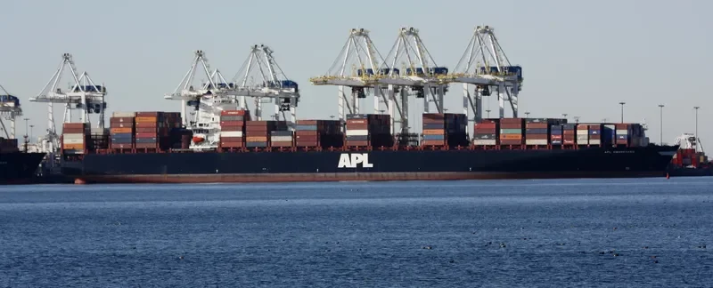 APL GWANGYANG Container Ship IMO 9461879 photo 4