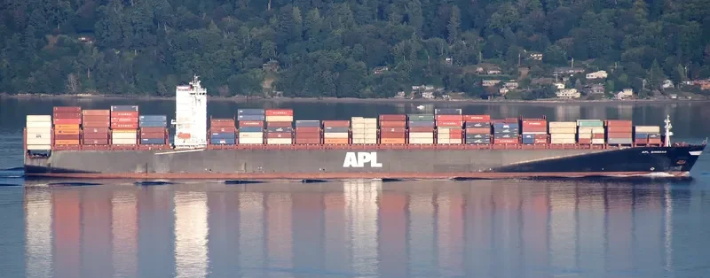 APL QINGDAO Container Ship IMO 9461893 photo 6