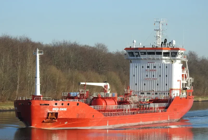 MED EMRE Tanker IMO 9461910 photo 5