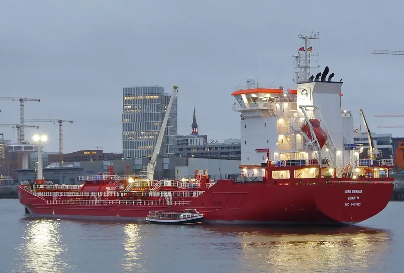 MED SERHAT Tanker IMO 9461922 photo 6