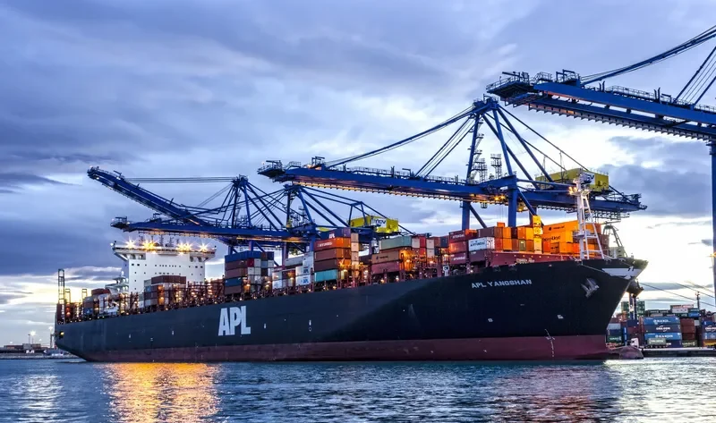 APL YANGSHAN Container Ship IMO 9462031 photo 6