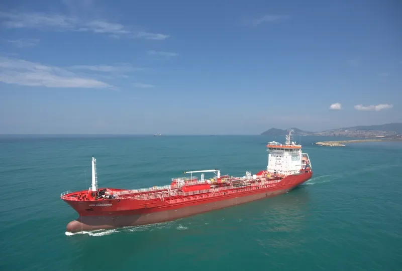 MED ANTARCTIC Tanker IMO 9462316 photo 5