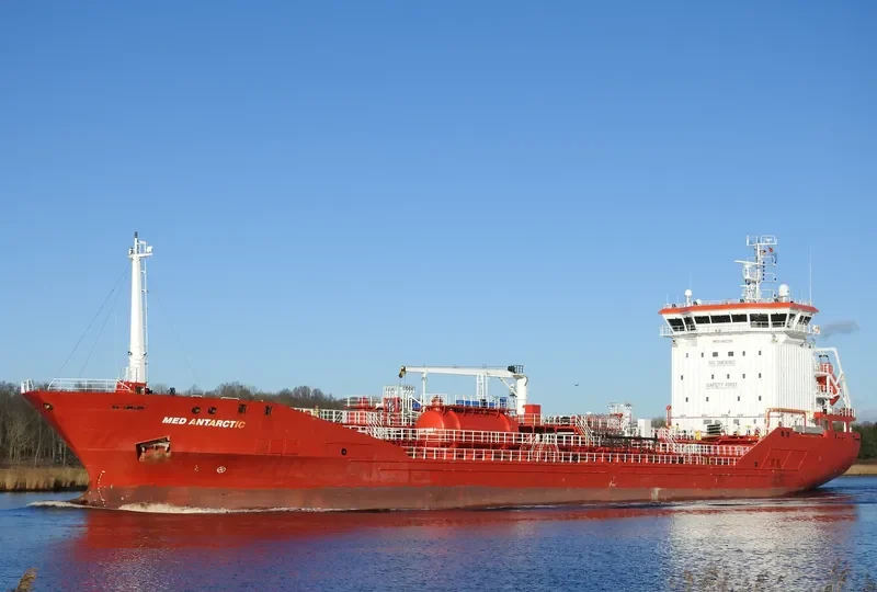 MED ANTARCTIC Tanker IMO 9462316 photo 8