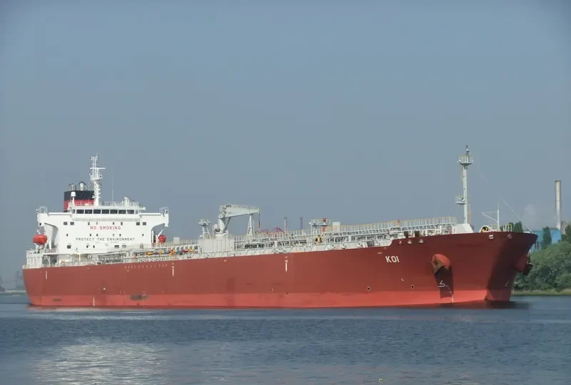 KOI Tanker IMO 9462354 photo 8